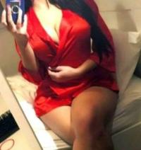 Beylikdüzü Escort Simge Baş Döndüren Şehvetli Olgun Bayan